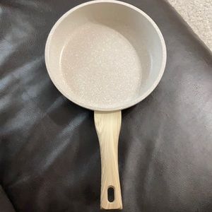 Masterclass frying Pan beige